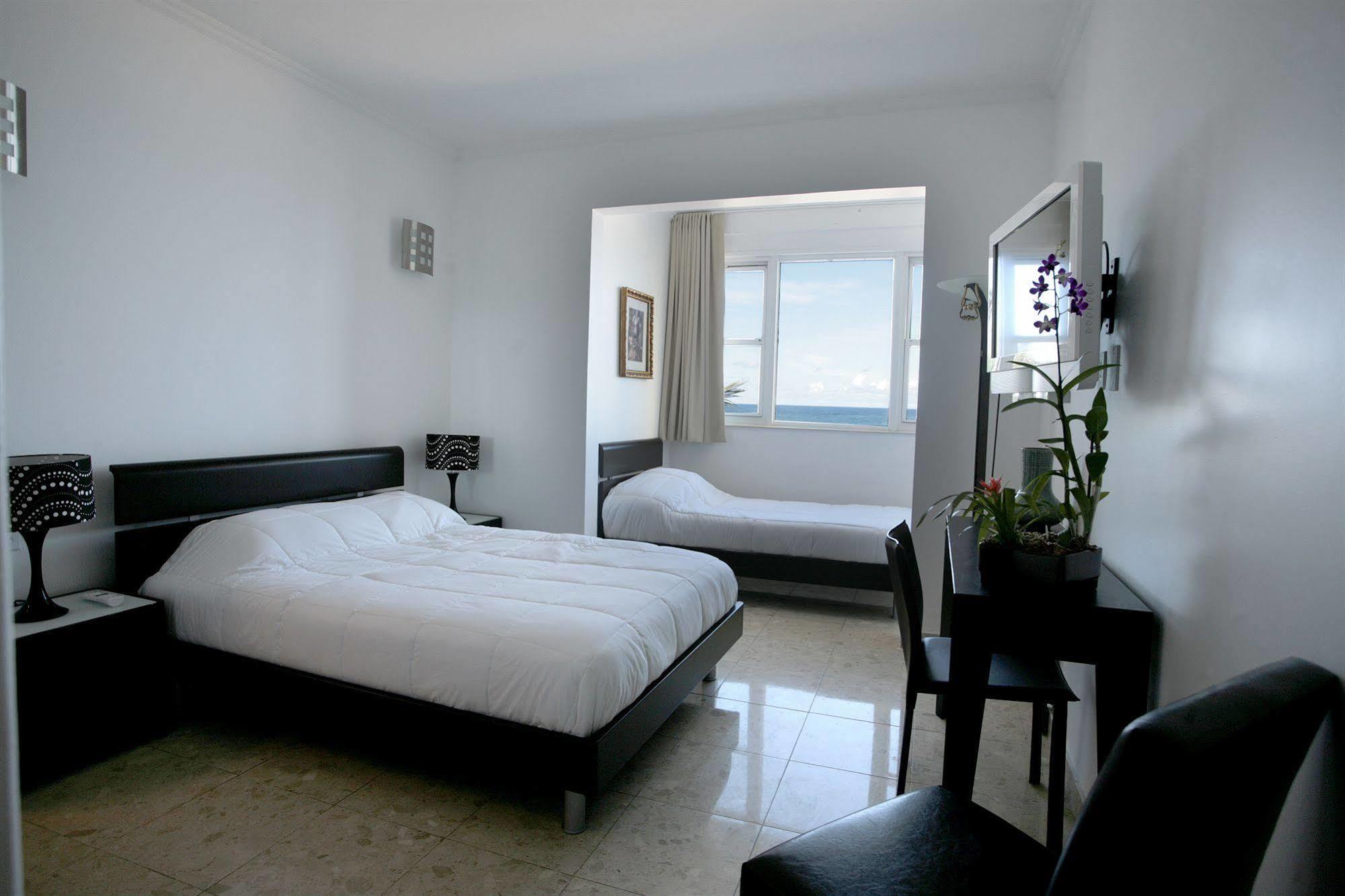 The Tryst Beachfront Hotel San Juan Luaran gambar